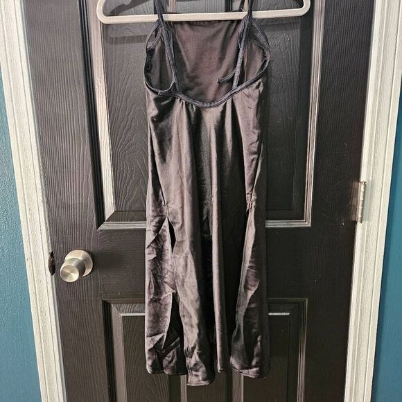 Black lyrical contemporary dress brand unknown size unknown approx adult small - Picture 3 of 8